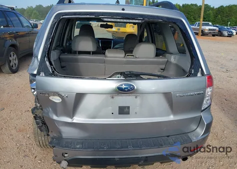 2009 Subaru Forester X W/Premium Pkg из США, поврежденный, VIN JF2SH63609H712464